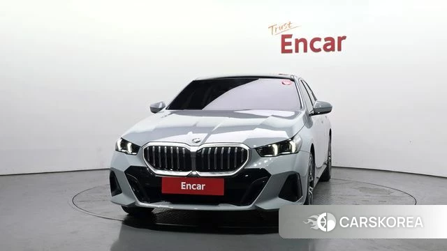BMW 5 Series (G60) id 4248114 из Кореи 13