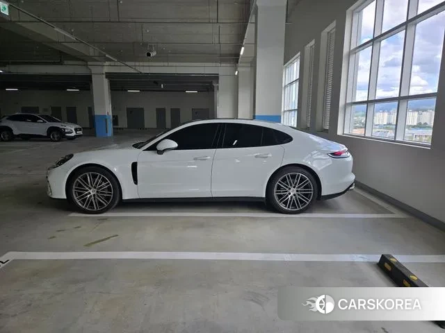 Porsche Panamera (971) 2018 Белый из Кореи, фото 3