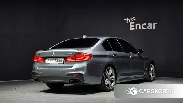 BMW 5 Series (G30) id 4620429 из Кореи 23
