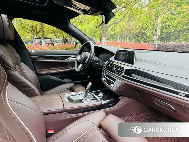 BMW 7 series id 4265629 из Китая 11