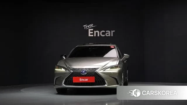 Lexus ES300h 7th generation id 3249063 из Кореи 13