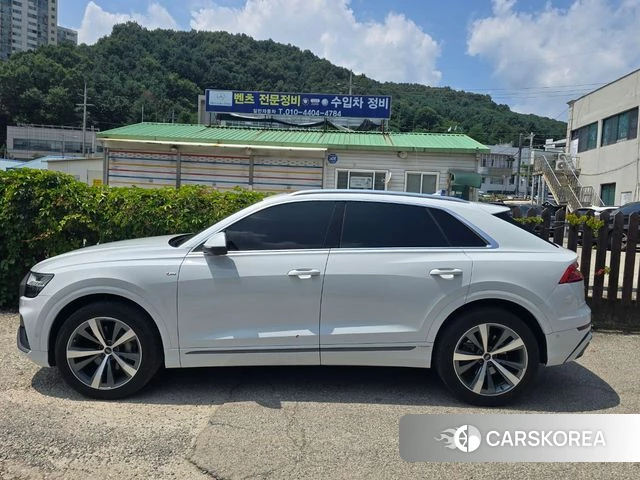 Audi Q8 (4M) 2021 Белый из Кореи, фото 3