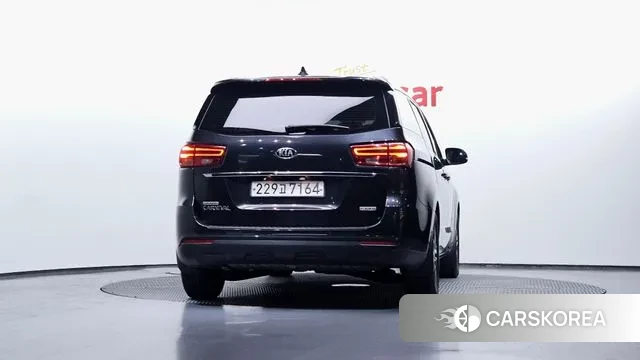 Kia The New Carnival id 3788078 из Кореи 13