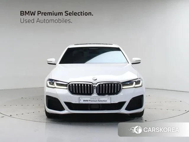 BMW 5 Series (G30) id 3012632 из Кореи 13