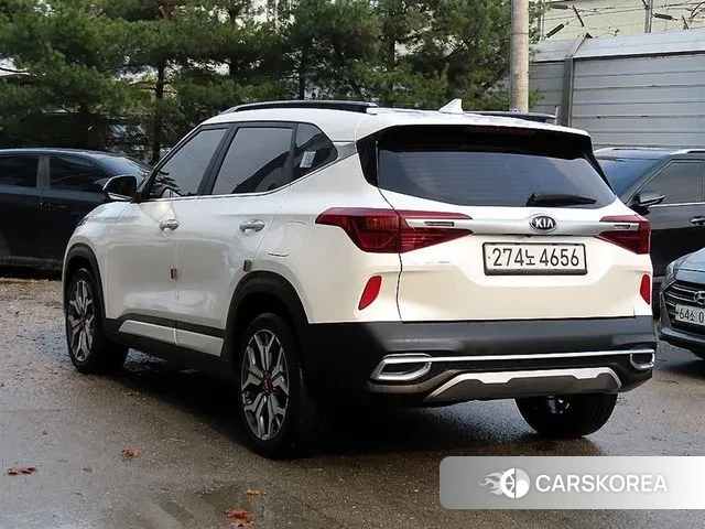 Kia Seltos id 3428409 из Кореи 13