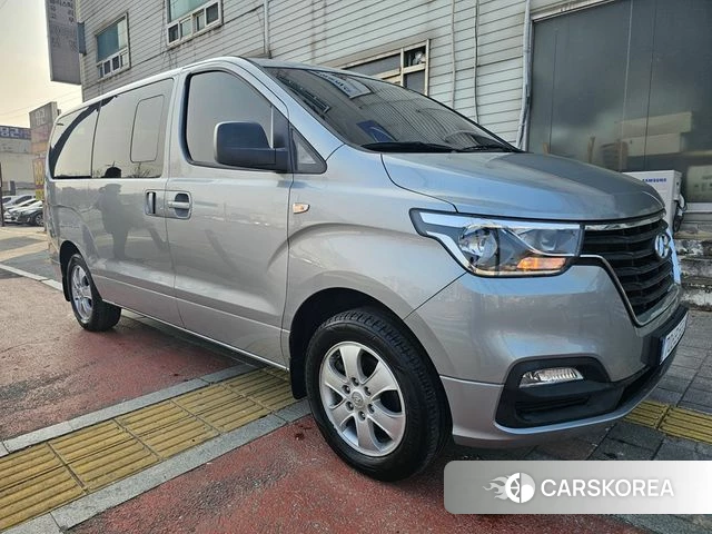 Hyundai The New Grand Starex id 3795425 из Кореи 13