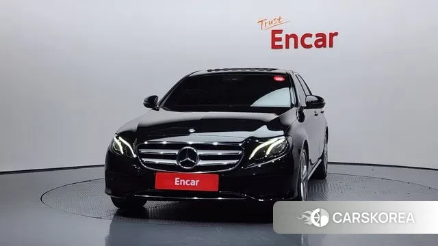 Mercedes-Benz E-Class W213 id 3515396 из Кореи 13