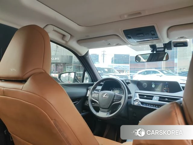 Lexus UX id 4261866 из Китая 11