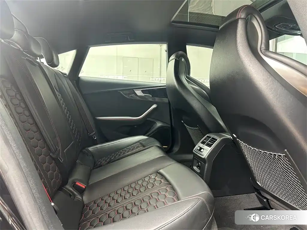Audi RS 5 id 4681126 из Китая 8