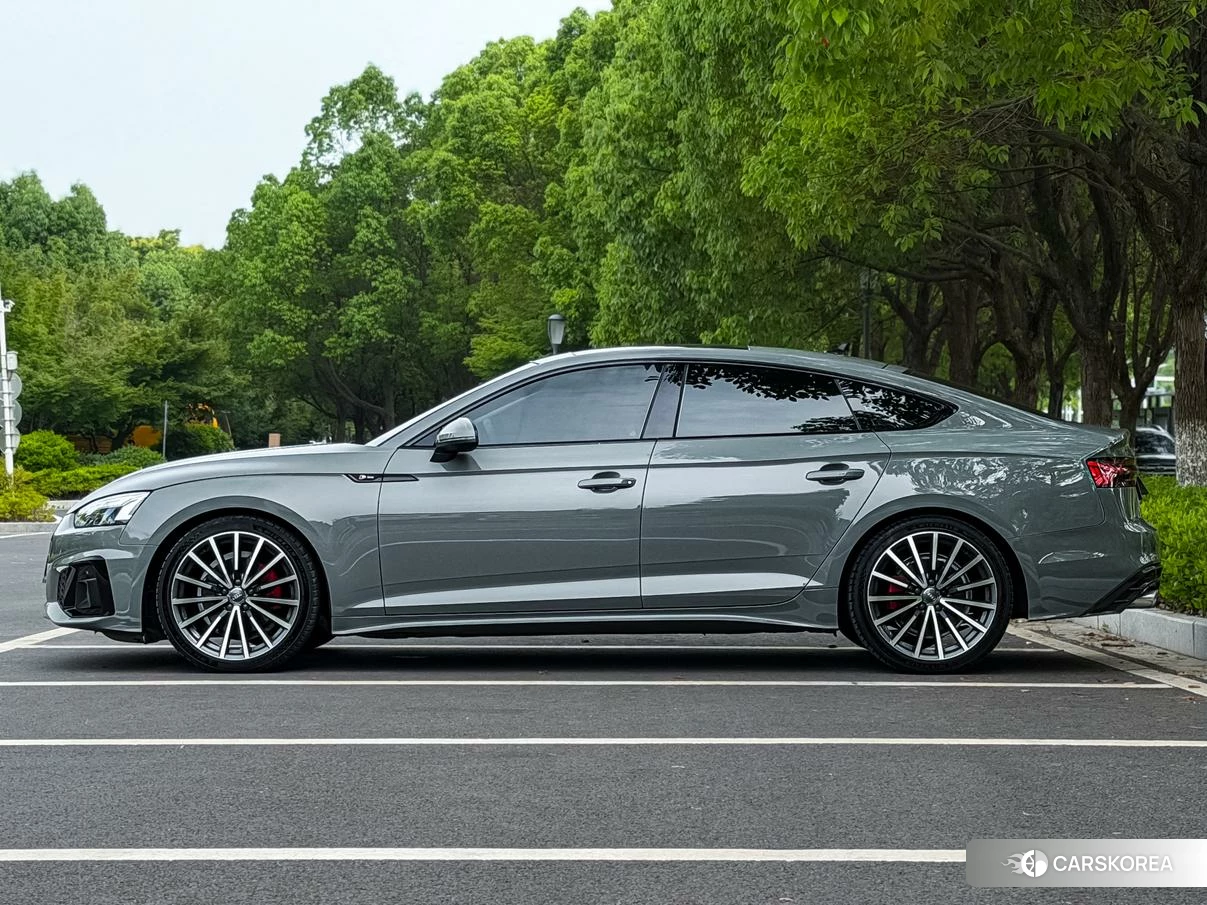 Audi A5 id 4440810 из Китая 12