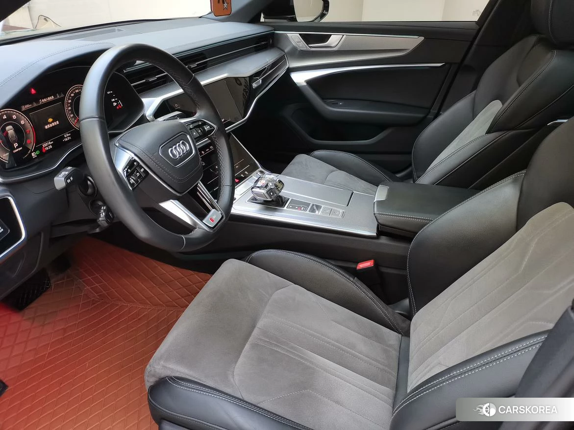 Audi A6L id 4467739 из Китая 17