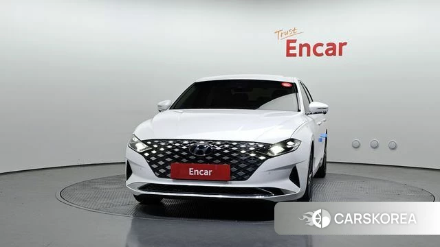 Hyundai The New Grandeur IG id 3892711 из Кореи 13