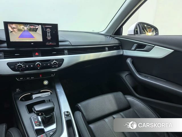 Audi A4L id 4219909 из Китая 8
