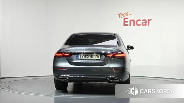 Mercedes-Benz E-Class W213 id 3860212 из Кореи 13