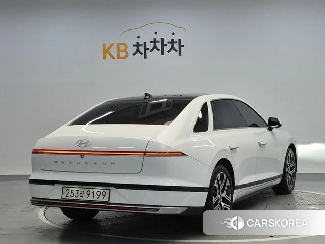 Hyundai Grandeur Hybrid (GN7) id 4511311 из Кореи 12