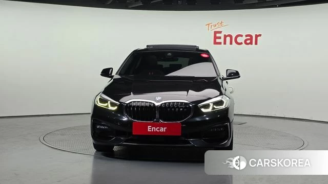 BMW 1 Series (F40) id 3852514 из Кореи 13