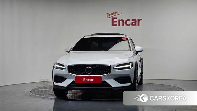 Volvo V60 Cross-Country 2nd Generation id 4565948 из Кореи 23