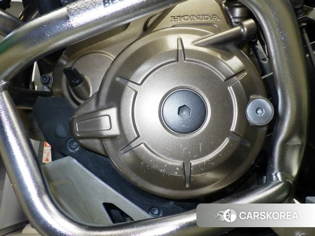 Engine photo
