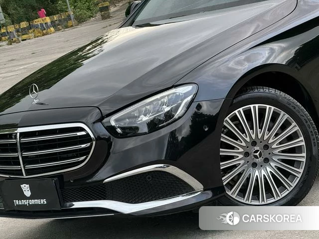 Mercedes-Benz E-class id 3939392 из Китая 10