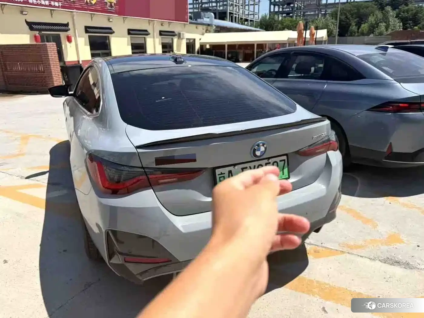 BMW i4 2023 Silver/gray из Китая, фото 3