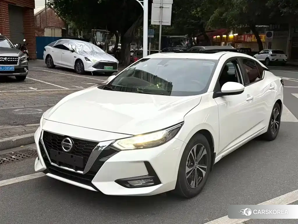 Nissan Sylphy 2021 Белый из Китая, фото 3