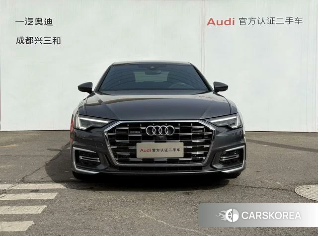 Audi A6L id 4254850 из Китая 13