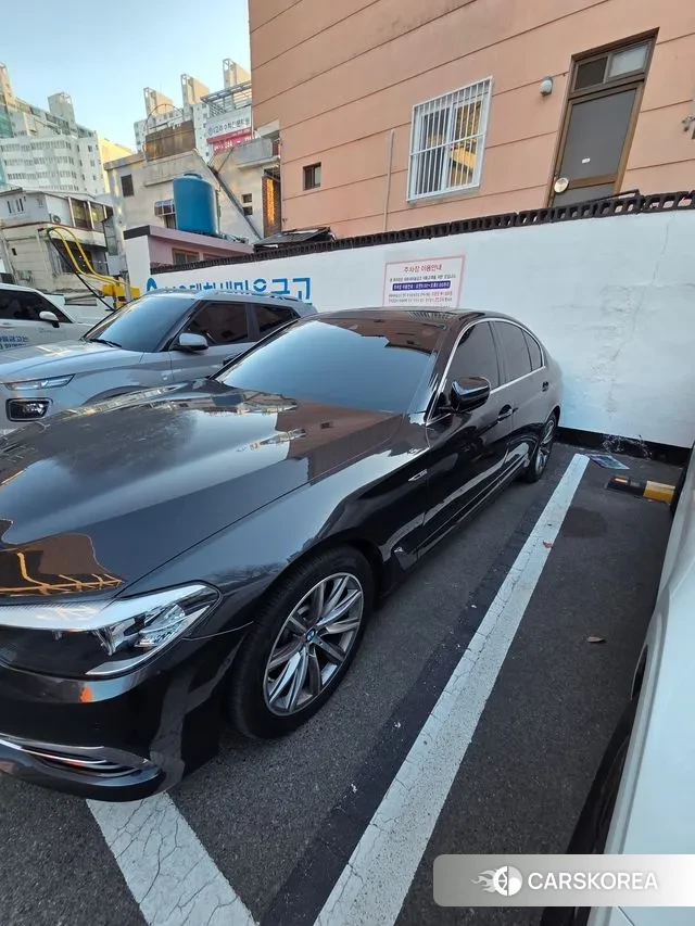 BMW 5 Series (G30) 2019 Черный из Кореи, фото 3