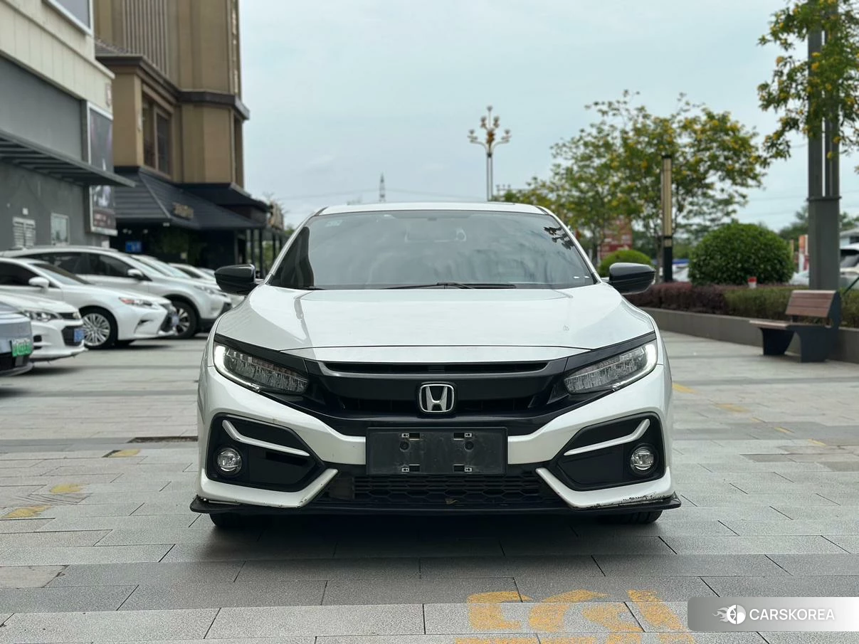 Honda Civic 2022 Белый из Китая, фото 3
