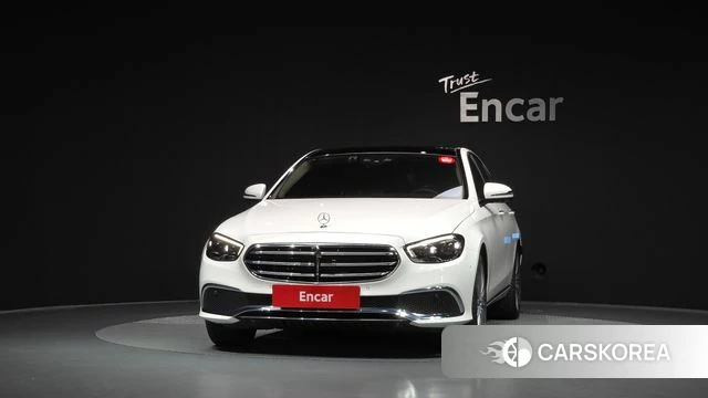 Mercedes-Benz E-Class W213 id 4656121 из Кореи 23