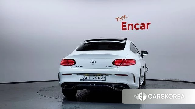 Mercedes-Benz C-Class W205 id 4605021 из Кореи 23