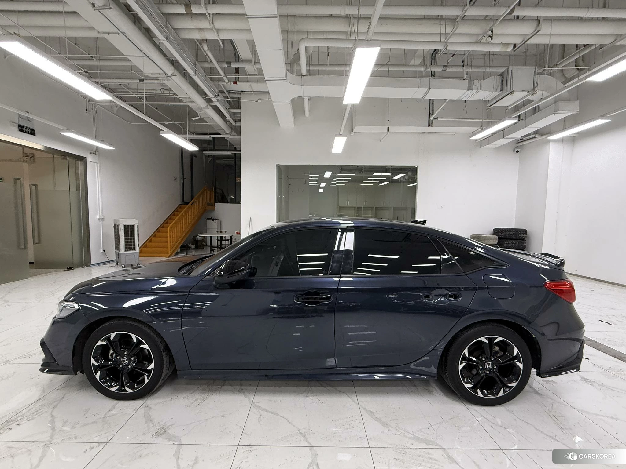 Honda Civic id 4453076 из Китая 11