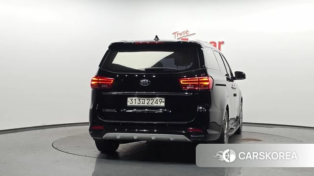 Kia The New Carnival id 3936912 из Кореи 13