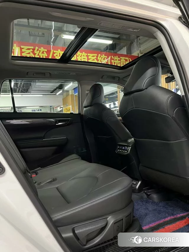 Toyota Highlander id 4258057 из Китая 8