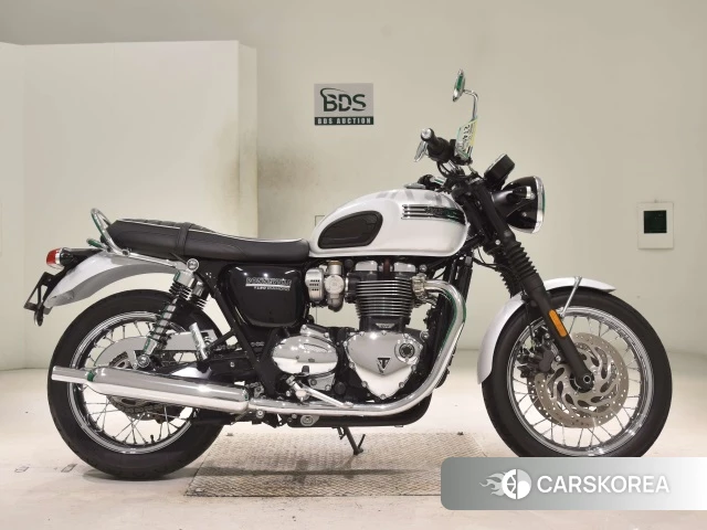 Triumph BONNEVILLE T120 2020 из Японии