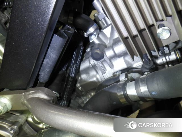 Engine photo