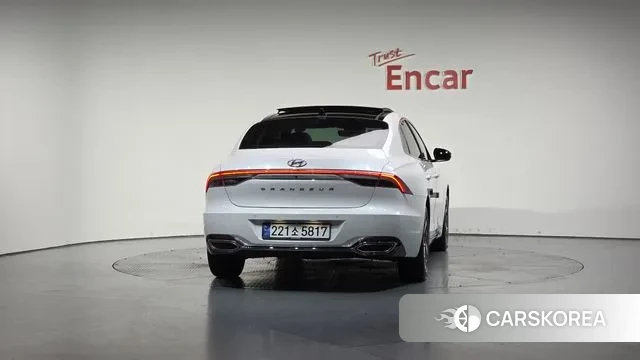 Hyundai The New Grandeur IG Hybrid id 3209404 из Кореи 13