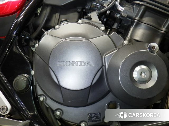 Engine photo