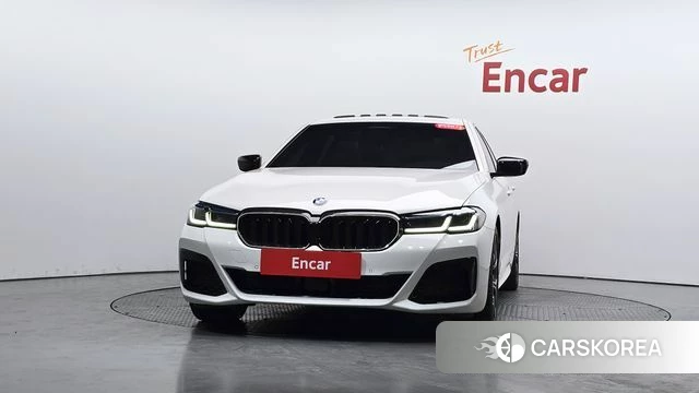 BMW 5 Series (G30) id 4792999 из Кореи 23