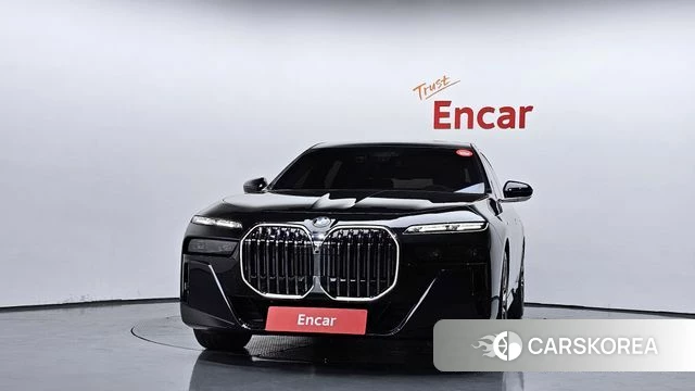BMW 7 Series (G70) id 4408001 из Кореи 23
