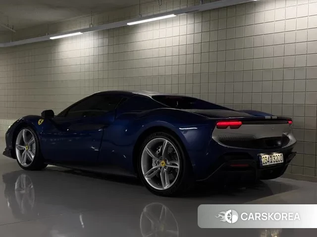 Ferrari 296 GTB id 3670324 из Кореи 7