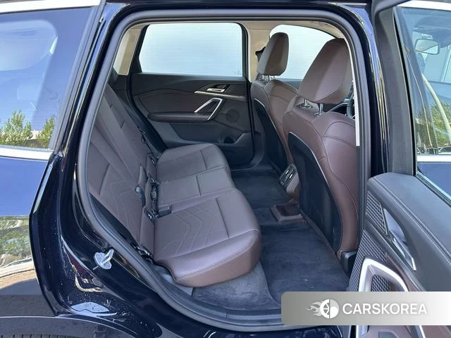 BMW iX1 2025 Черный из Китая, фото 3