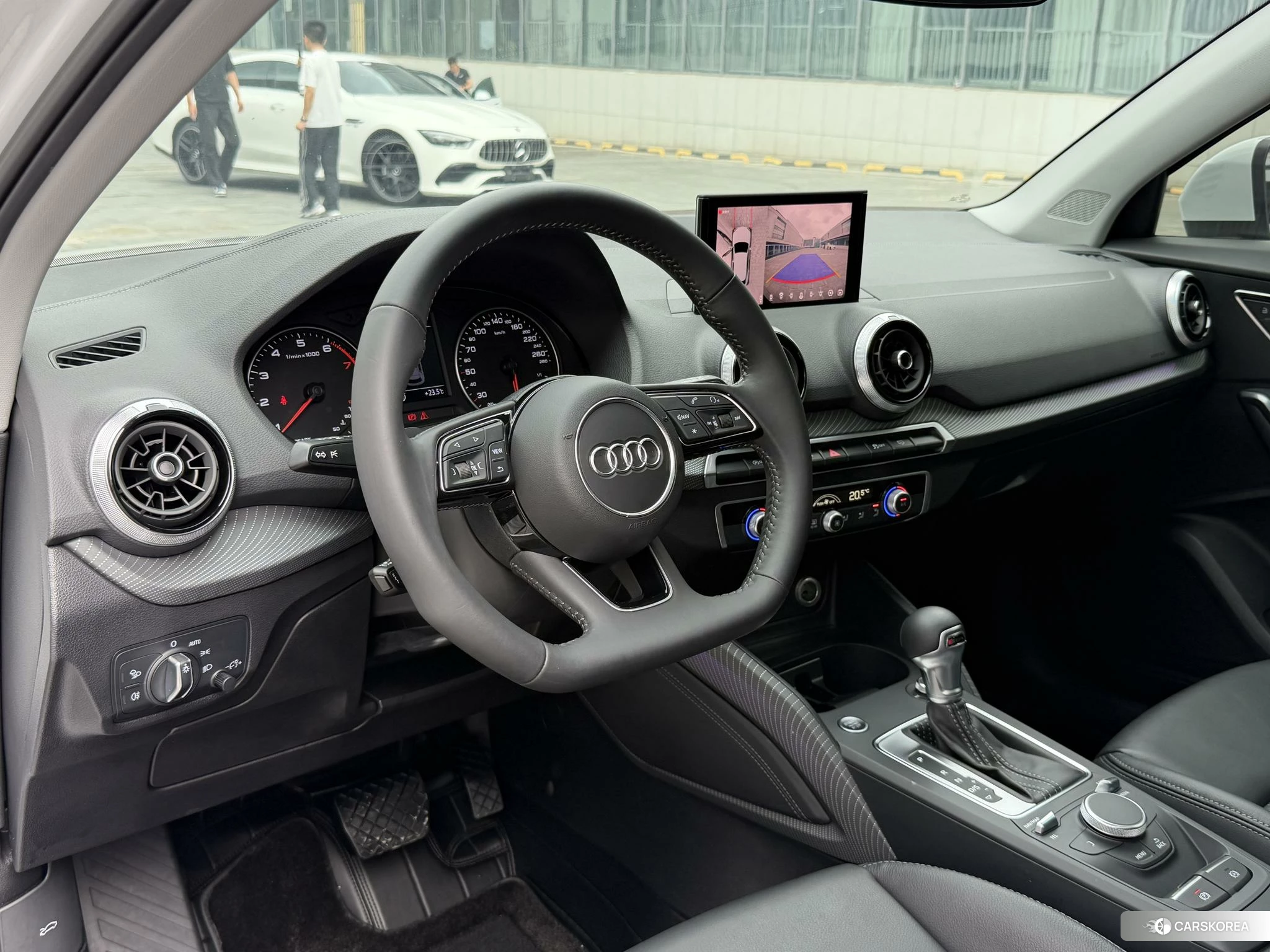 Audi Q2L id 4487333 из Китая 11