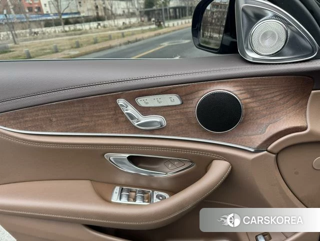 Mercedes-Benz E-class id 4256761 из Китая 10