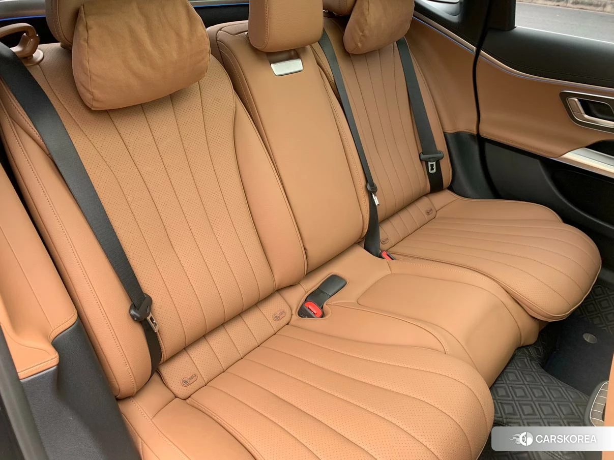 Mercedes-Benz E-Class id 4479543 из Китая 23