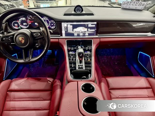 Porsche Panamera 2023 Черный из Китая, фото 3