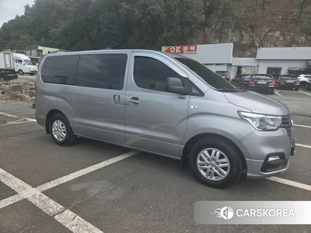 Hyundai The New Grand Starex id 4736762 из Кореи 13