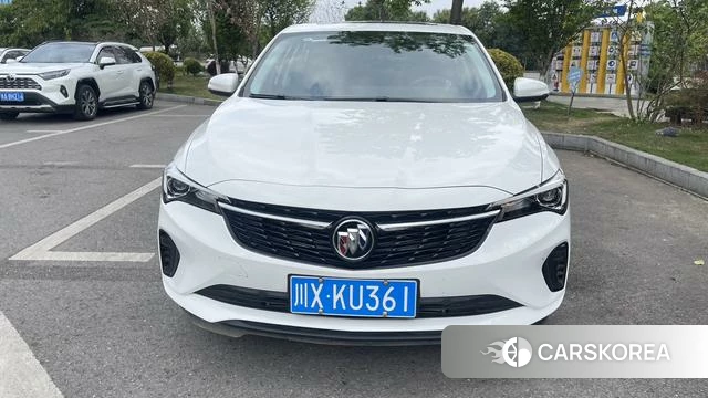 Buick Weilang 2022 Белый из Китая, фото 3