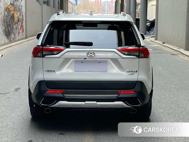 Toyota RAV4 Rongfang 2021 Белый из Китая, фото 3