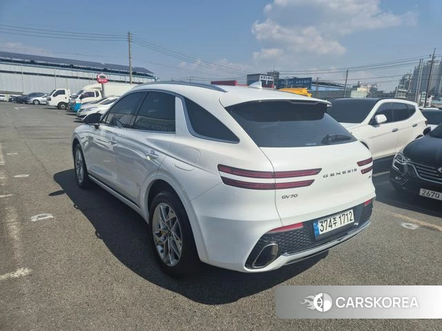 Genesis GV70 id 3839338 из Кореи 9