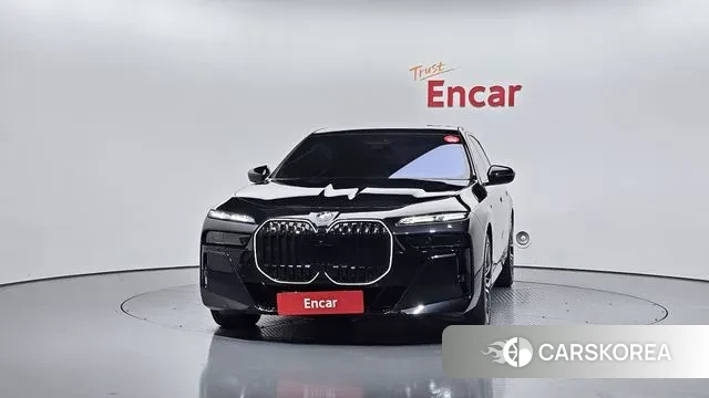 BMW 7 Series (G70) id 3036337 из Кореи 13